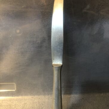 A Luftwaffe knife dated 1941