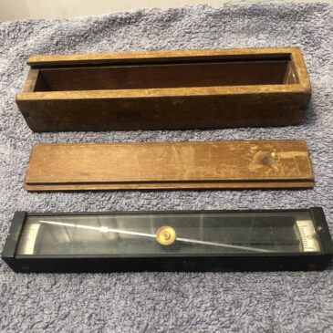 A gun sighting compass dated 1939 by J.M. Glauser (Rare item)