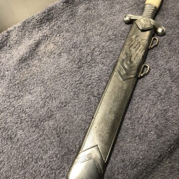 R.A.D. Leaders dagger by Eickhorn